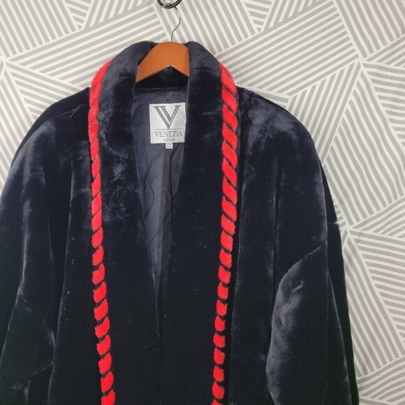 Vintage Faux Fur Coat Plus Size 3X 4X Black Red Long Warm Winter Alt Whimsigoth - Picture 3 of 11